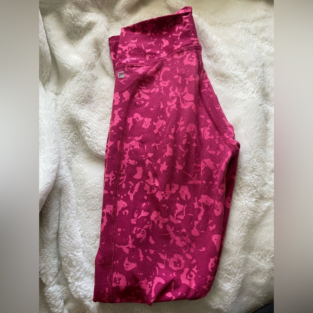 Pink Fabletics High waist pink leggings